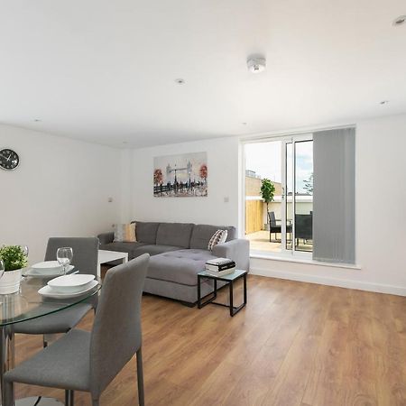 Skyvillion - 4 Bed Luxury Apartment With Balcony & Parking Enfield Esterno foto